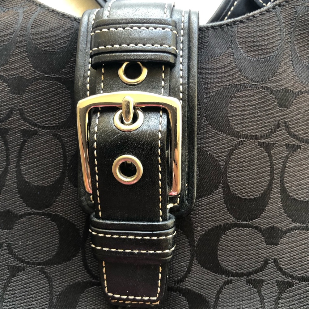 COACH Signature Hampton Shoulder Bag Black Leather/Canvas Purse Zippered Clasp - Picture 5 of 16
